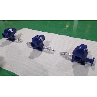 5&quot; impulsión eléctrica solo AXIS horizontal 30NM del gusano que lleva a cabo el esfuerzo de torsión
